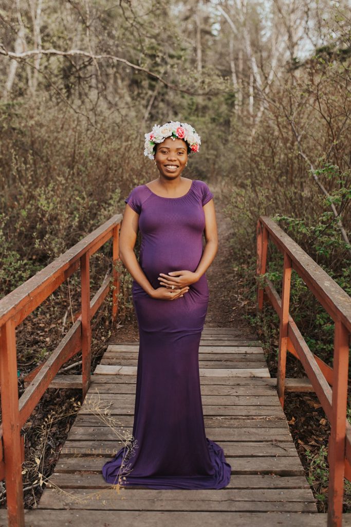 edmonton maternity photos - purple dress and floral crown