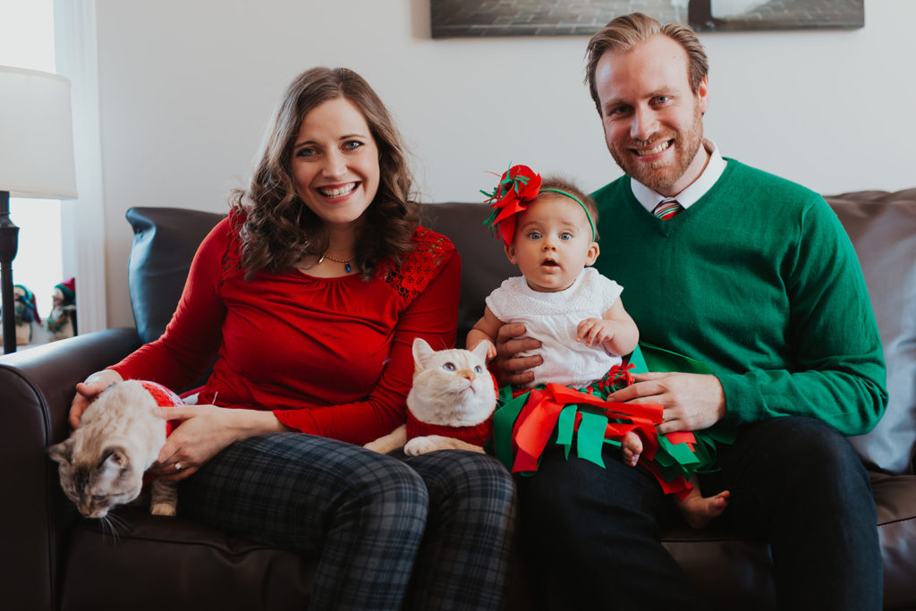 Christmas Family Photos in Edmonton