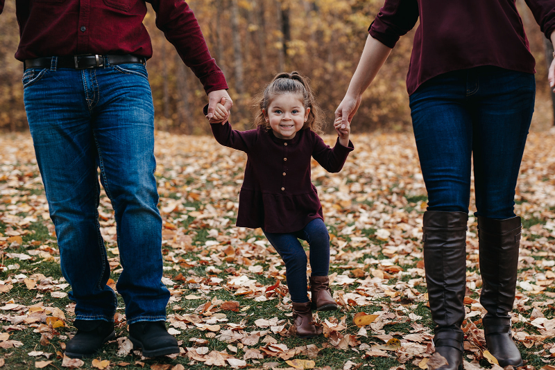 family photos in the fall 